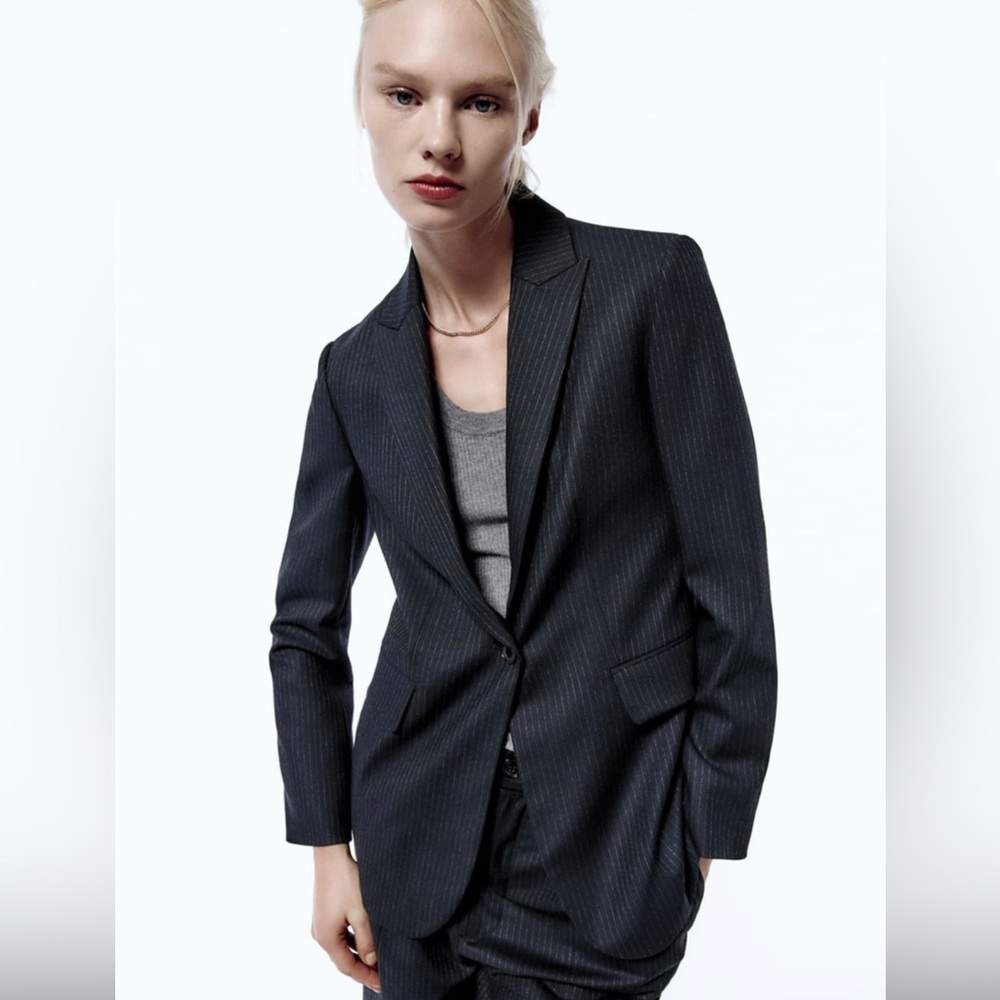 Zara Pinstripe SOLD OUT Blazer!